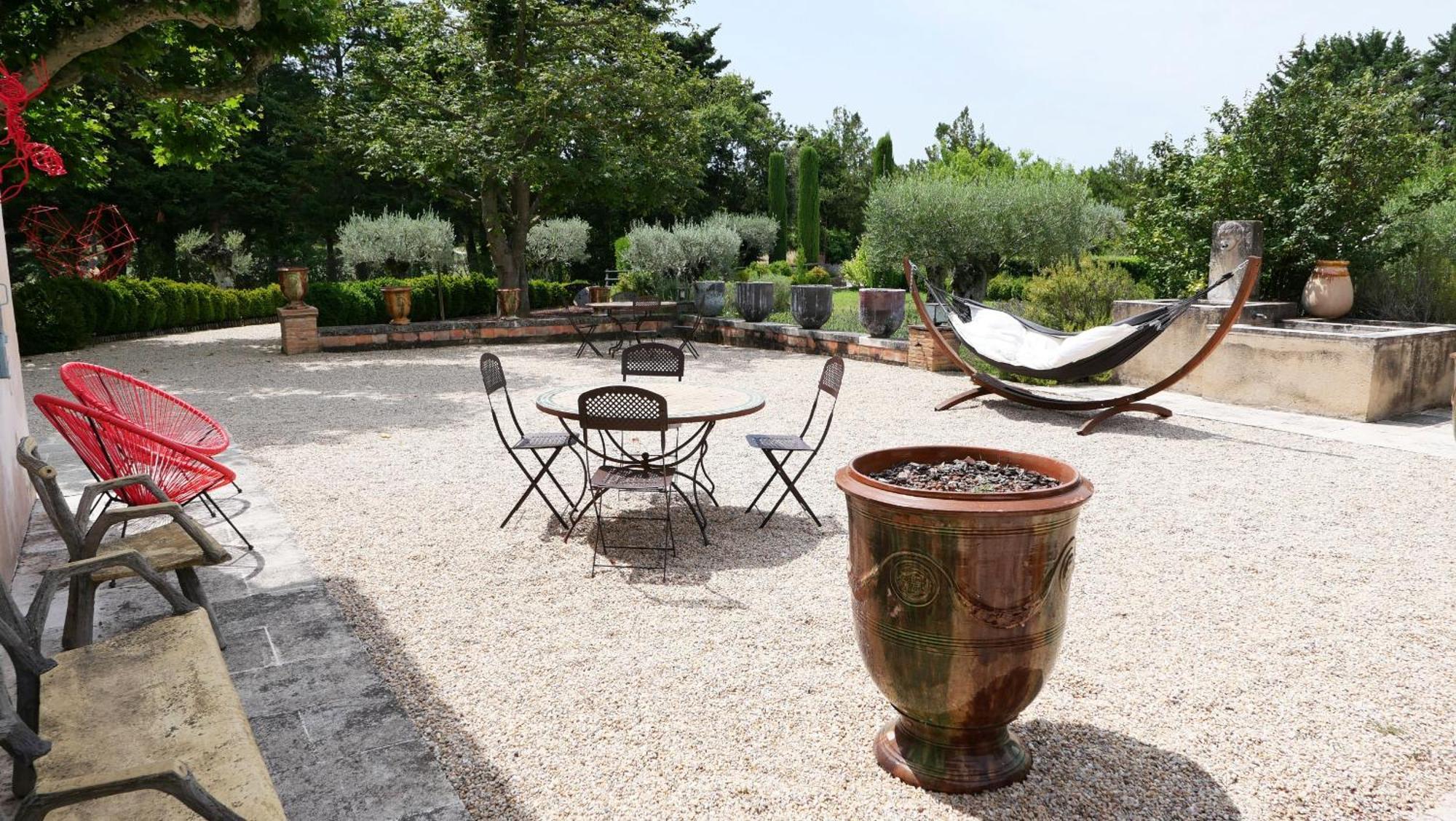 Typical Provencal Farm House Close To L'Isle Sur La Sorgue - 12 Persons Cavaillon Exterior foto